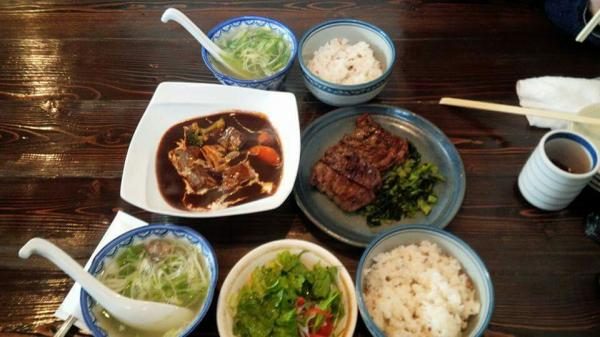 牛たん クイーンズホテル千歳